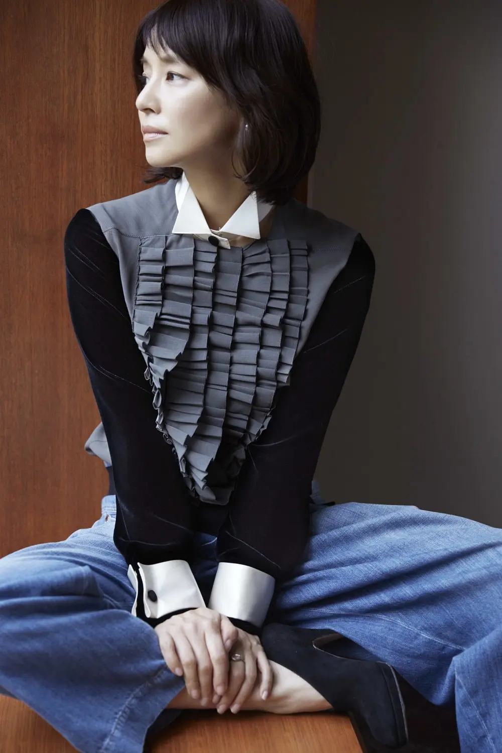 石田百合子