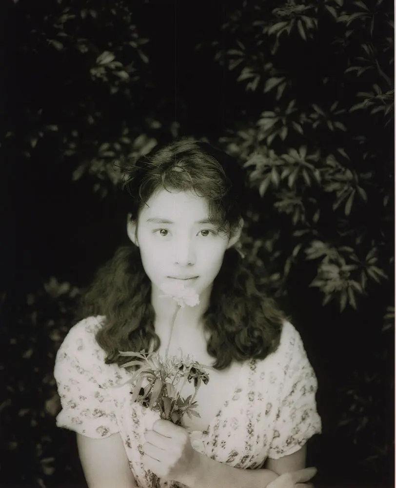 石田百合子