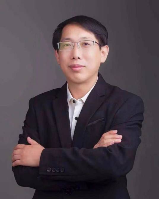 刘职