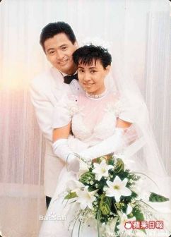 周润发与家人