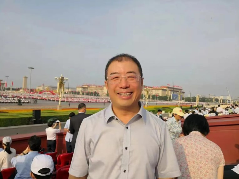齐向东于建党100周年现场