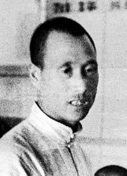 于化虎 