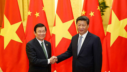 首次访华