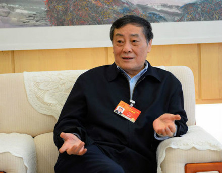 人大代表宗庆后谈履职