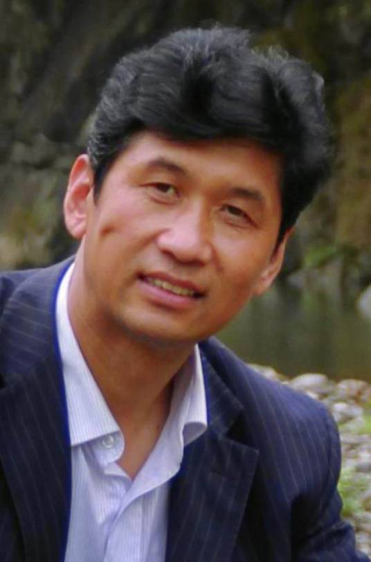 董玉新