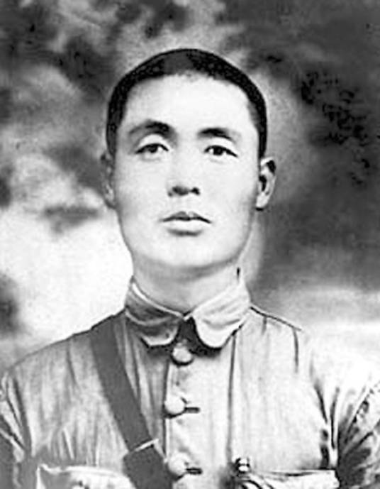 董振堂