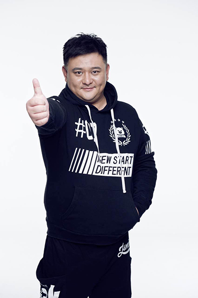 刘蔚森的图片