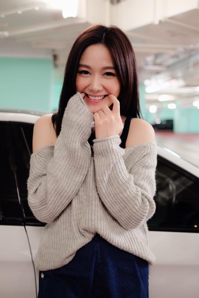 汤洛雯的图片