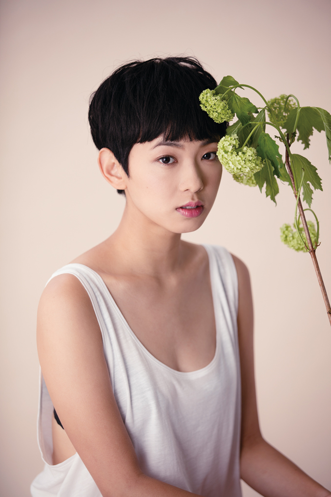 李靖筠的图片