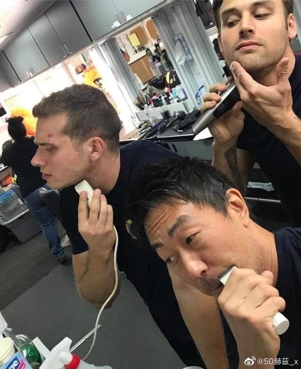 肯尼斯·崔的图片