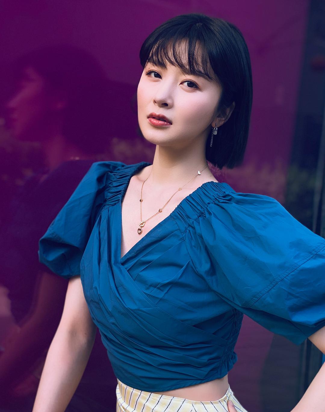 李萌萌的图片