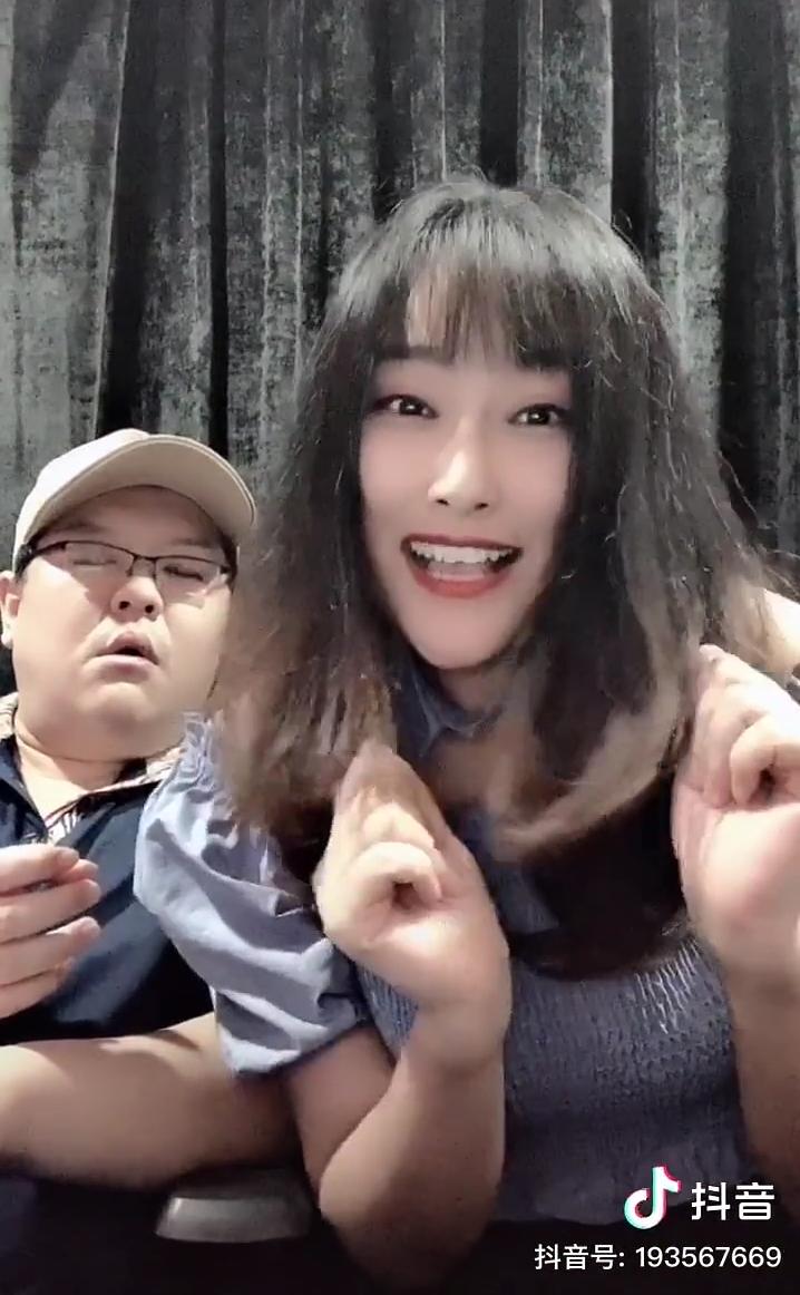 缪莹莹的图片