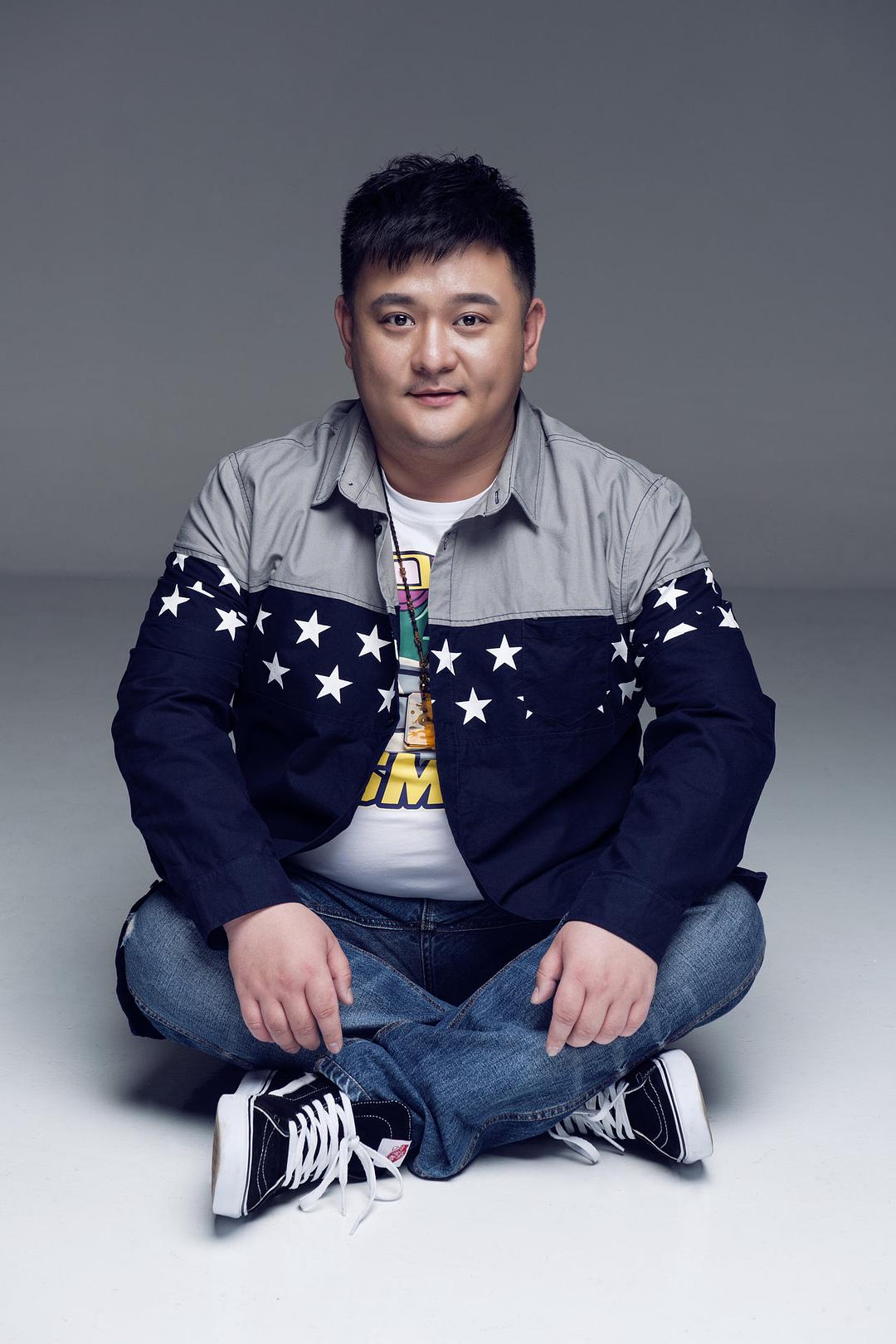 刘蔚森的图片