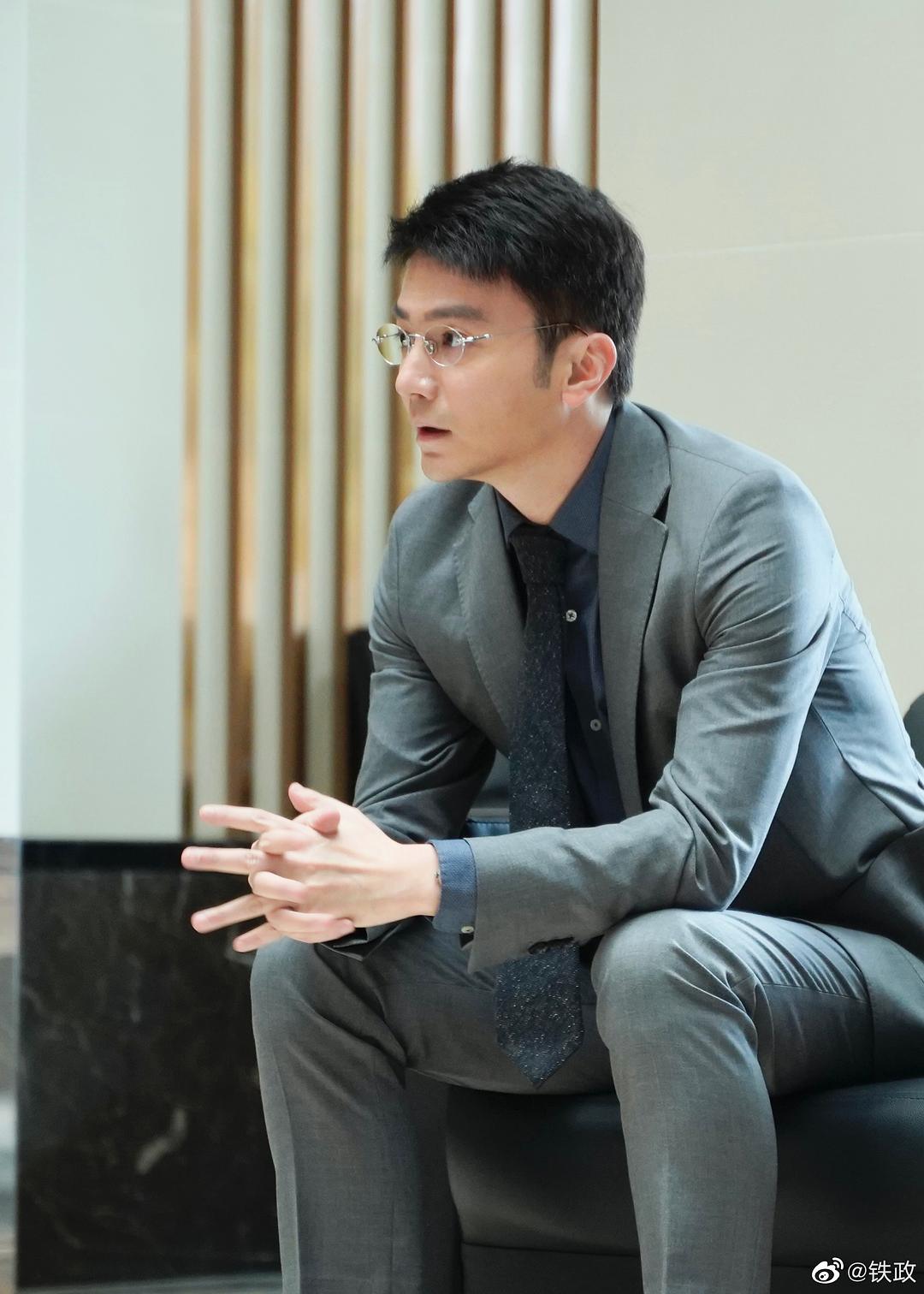铁政的图片