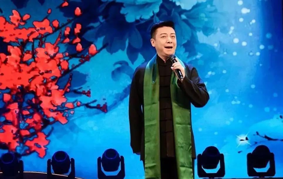 胡文阁的图片