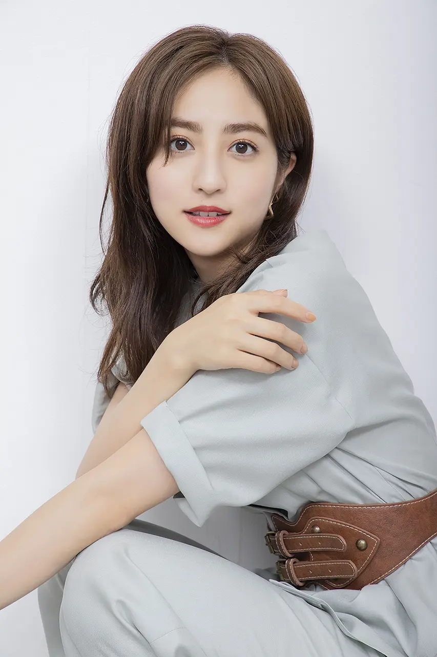 堀田茜