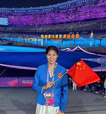 牛春格参加杭州第19届亚运会
