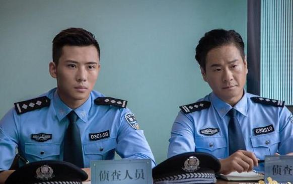 《决胜法庭》中饰演韩冰