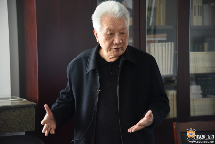 刘大钧