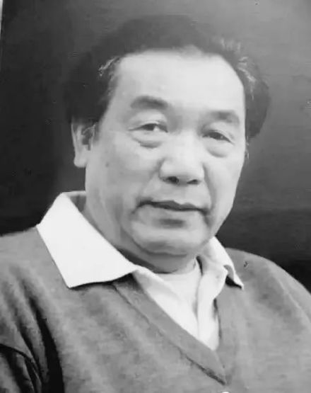 陈慰民 