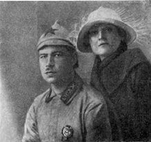 1923年戈沃罗夫与他的妻子