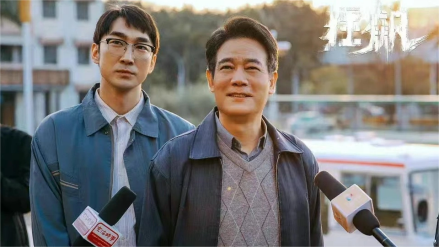 赵立冬带记者找安欣坦白