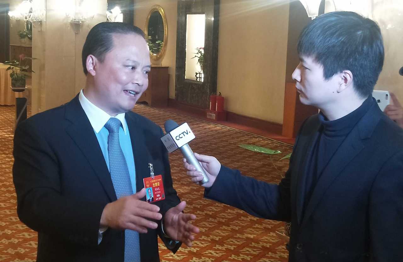刘汉元接受访谈