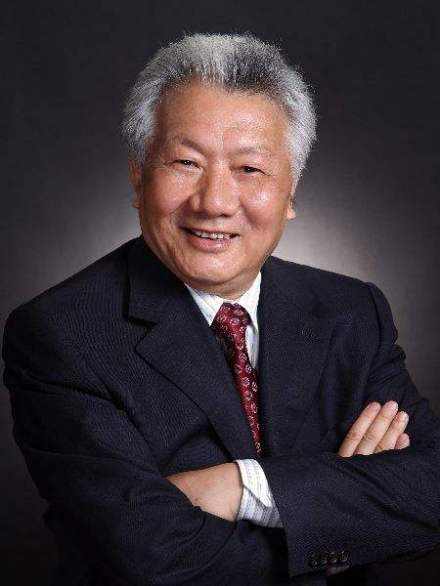 刘大均