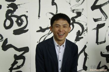 梁小钧近照