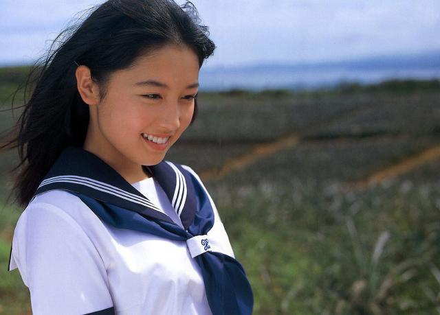 三津谷叶子的图片
