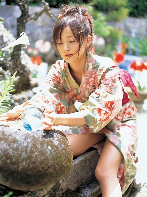 小松彩夏的图片
