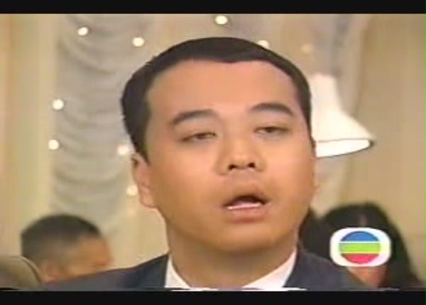 欧阳震华的图片