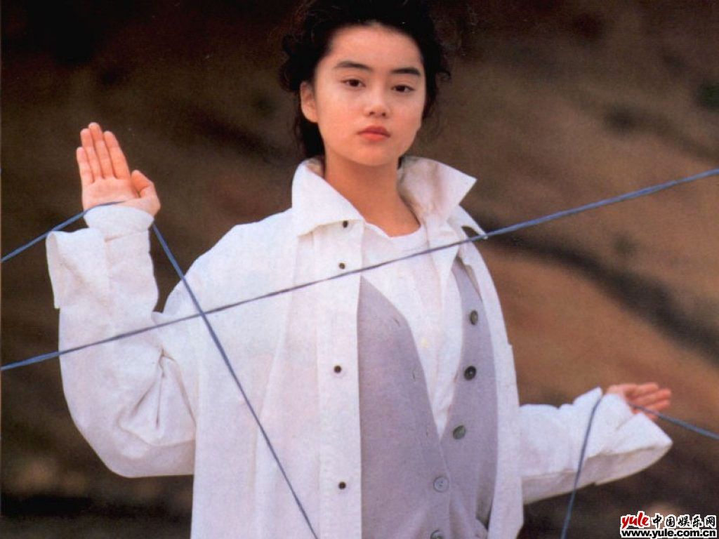 观月亚理莎的图片