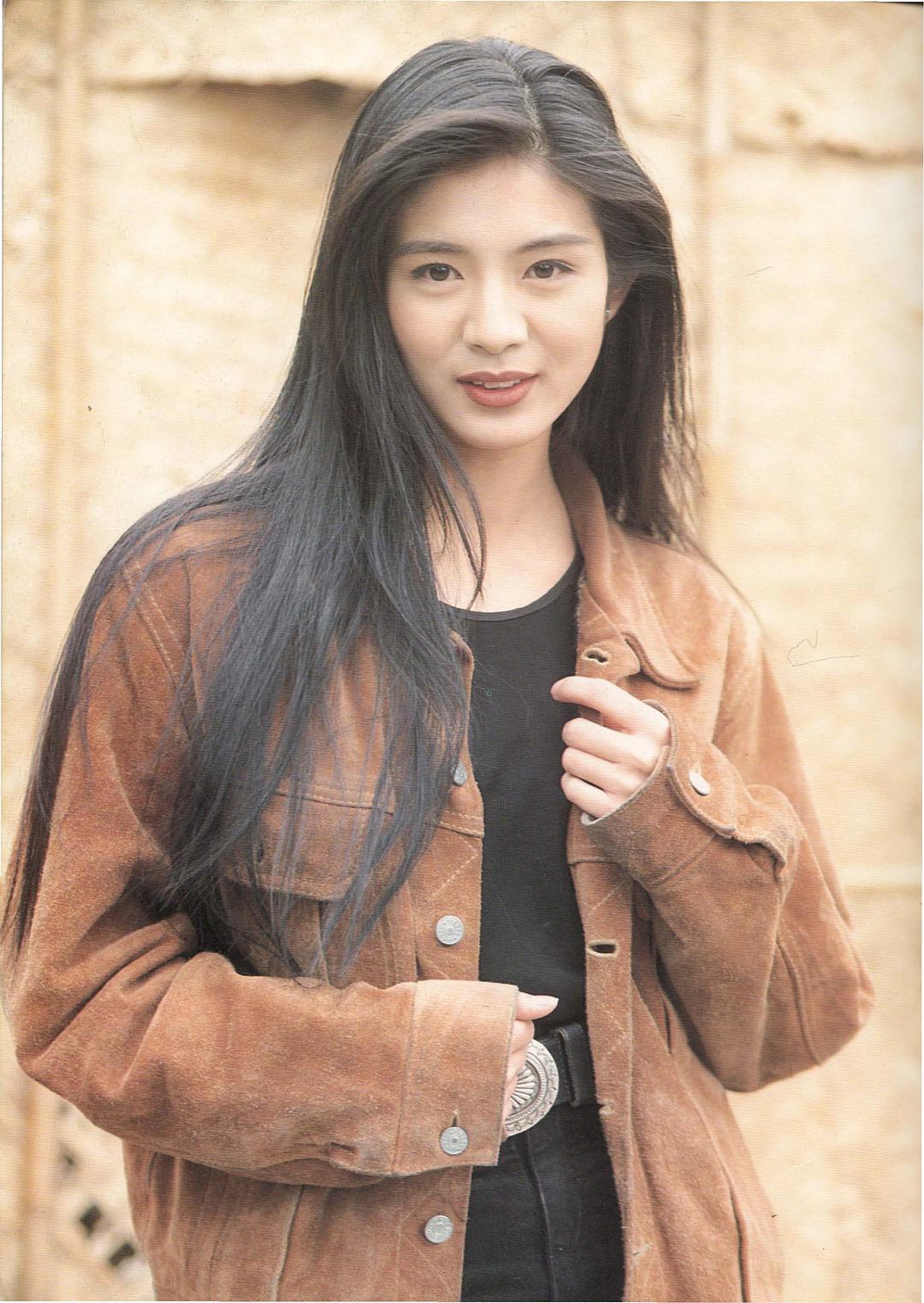 杨采妮的图片