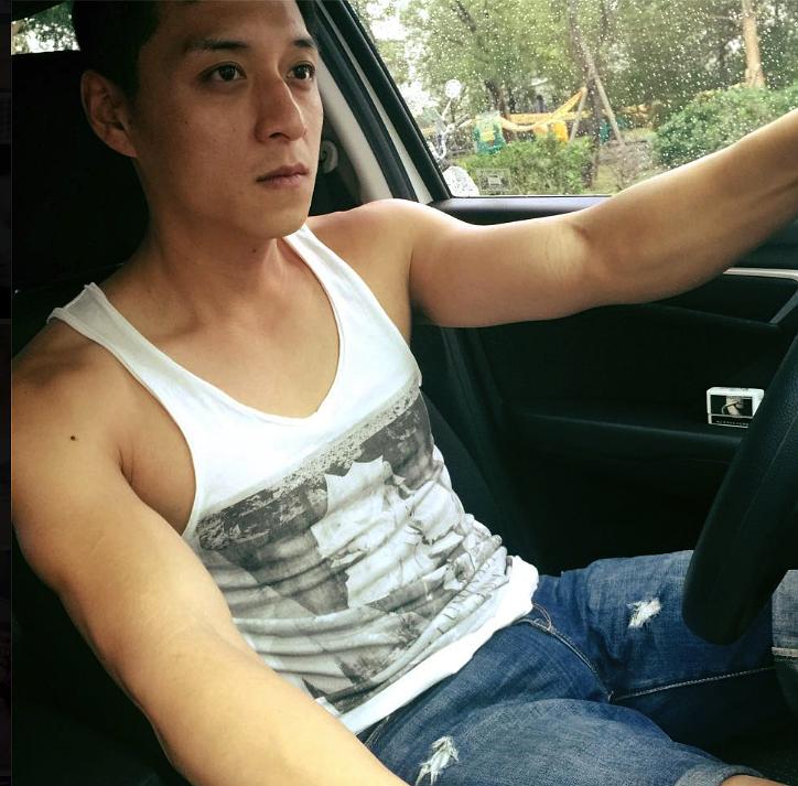 郑人硕的图片
