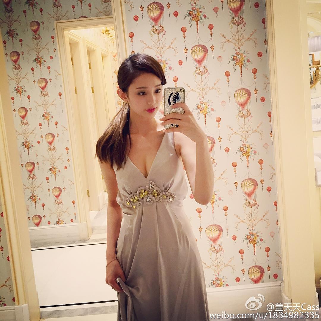 盖玥希的图片