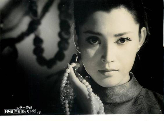 冈田茉莉子的图片