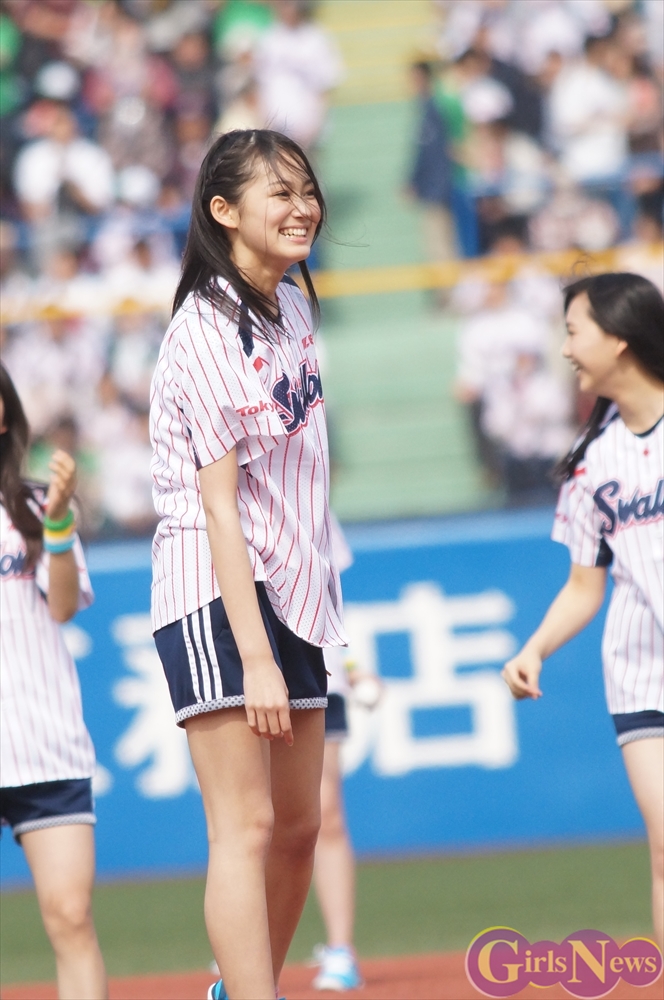 吉本实忧的图片