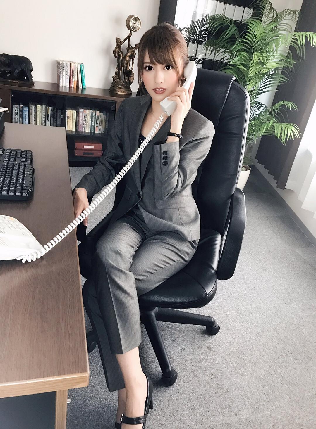 希岛爱理的图片