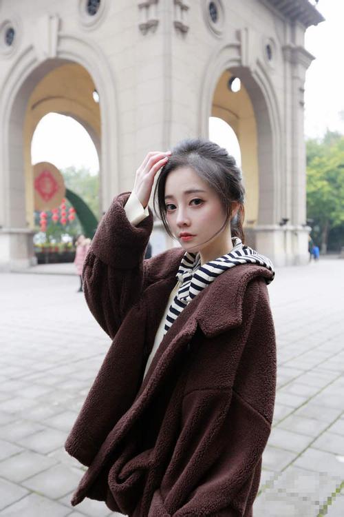冯提莫的图片