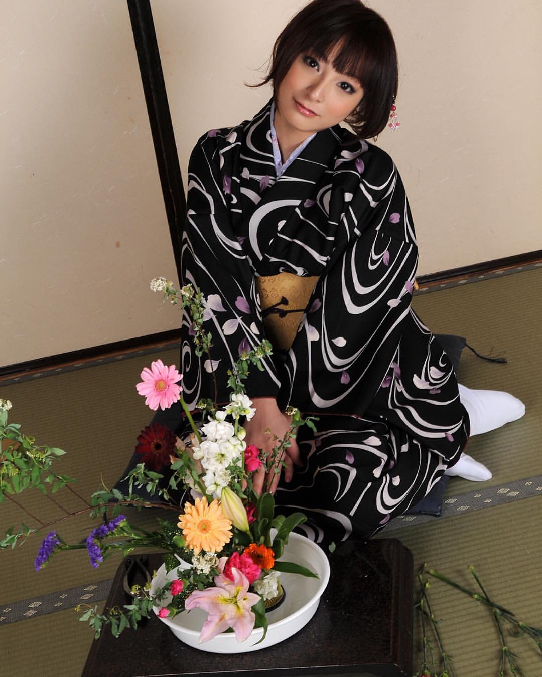 琴乃的图片