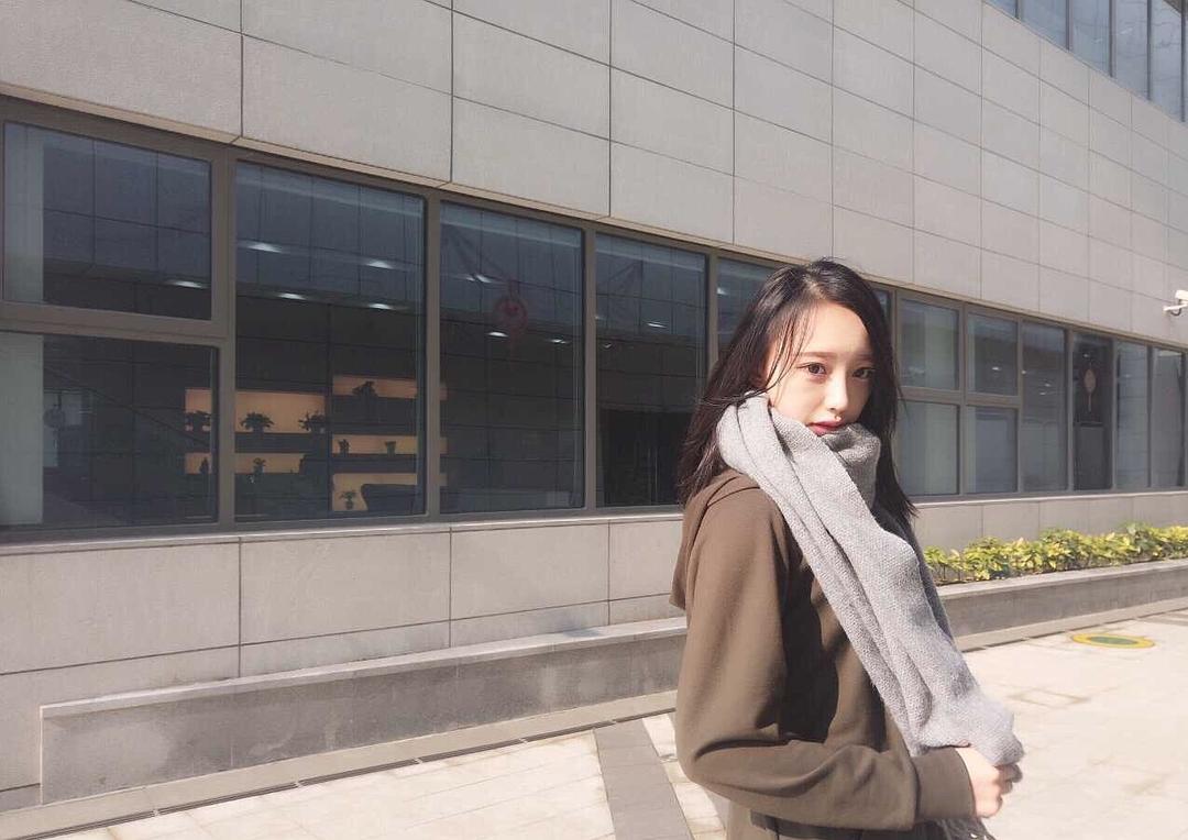 福井诗织的图片