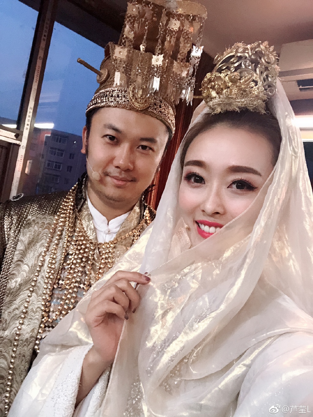 芦莹的图片