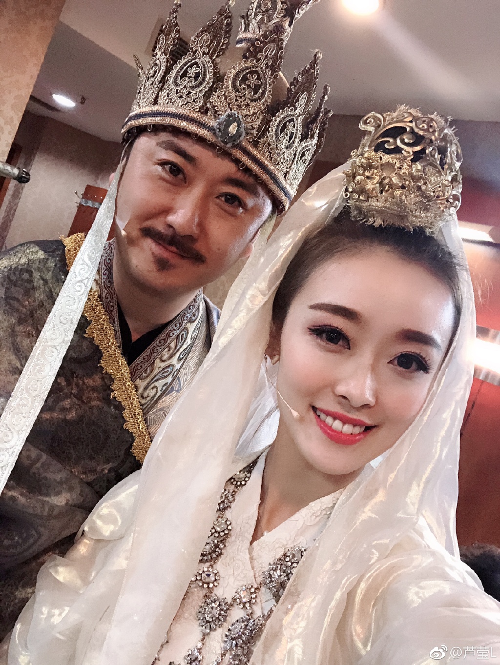 芦莹的图片