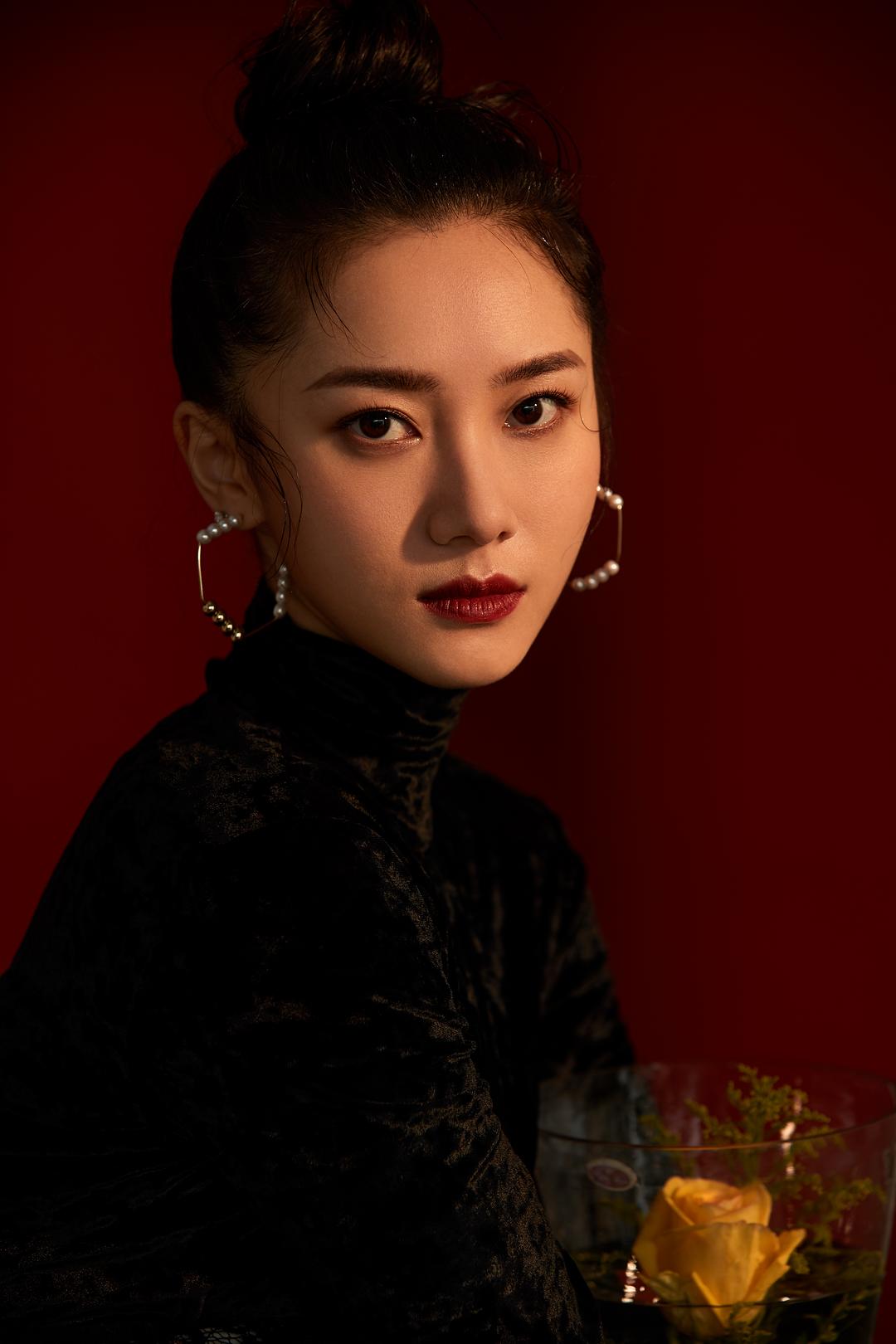 周羽的图片