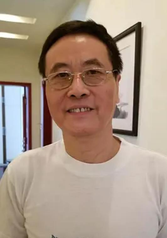 杨卫的图片