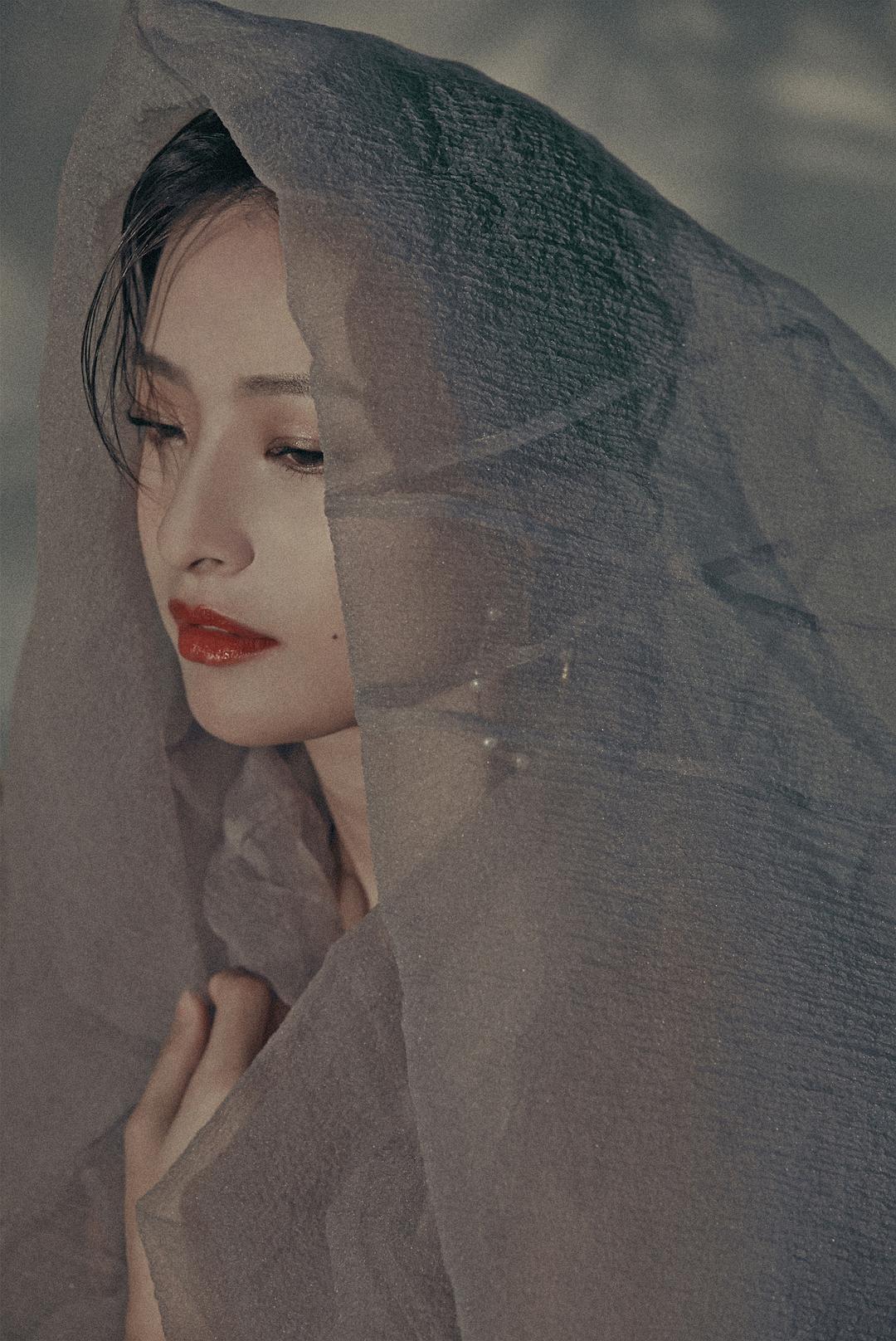 郎月婷的图片
