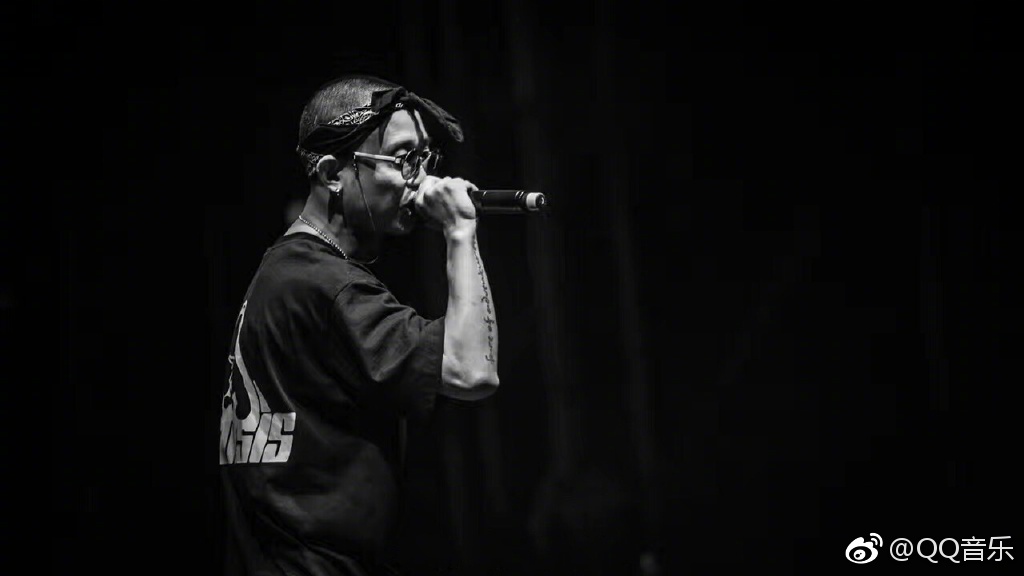 周延的图片