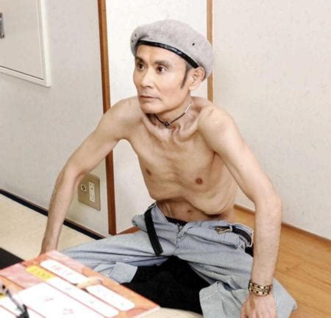 片冈鹤太郎的图片
