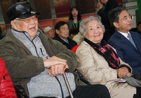 杨静的图片